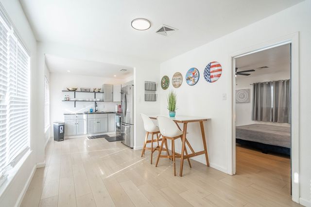 3106 Douglas Dr, Midland, TX 79701