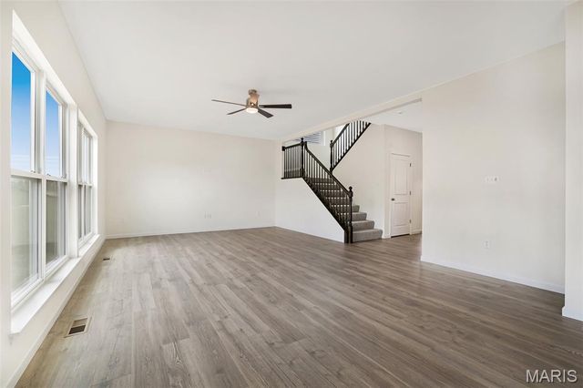230 Windmill View Drive, O'fallon, MO 63385