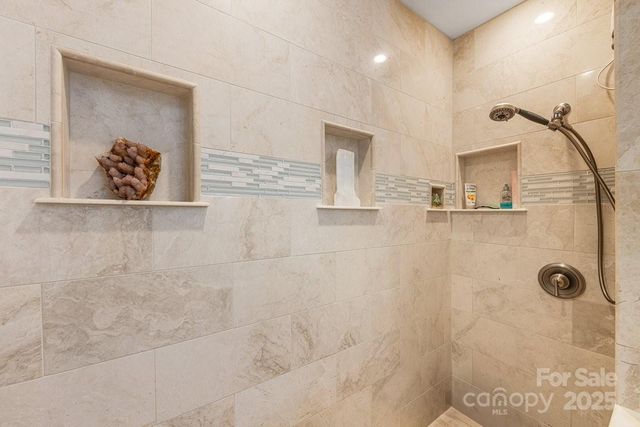 5134 Dunes Court, Charlotte, NC 28226