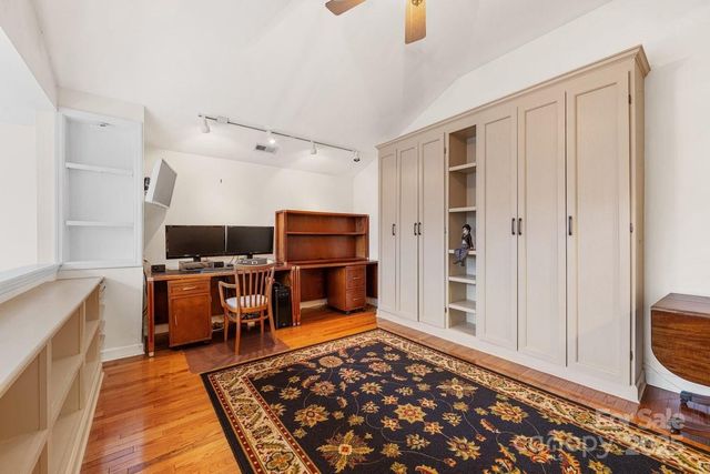 5134 Dunes Court, Charlotte, NC 28226