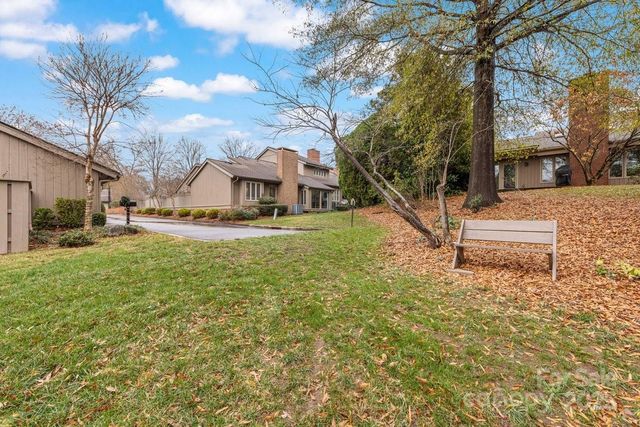 5134 Dunes Court, Charlotte, NC 28226