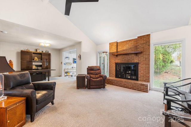 5134 Dunes Court, Charlotte, NC 28226