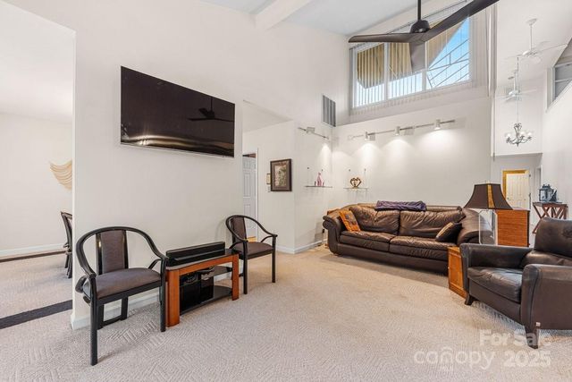 5134 Dunes Court, Charlotte, NC 28226