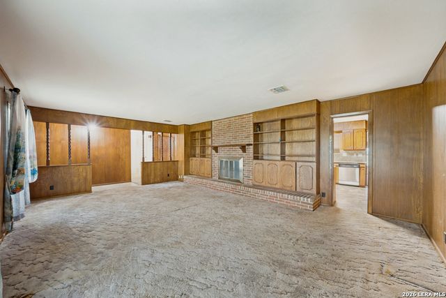 4875 MOUNT OLIVE RD, Adkins, TX 78101