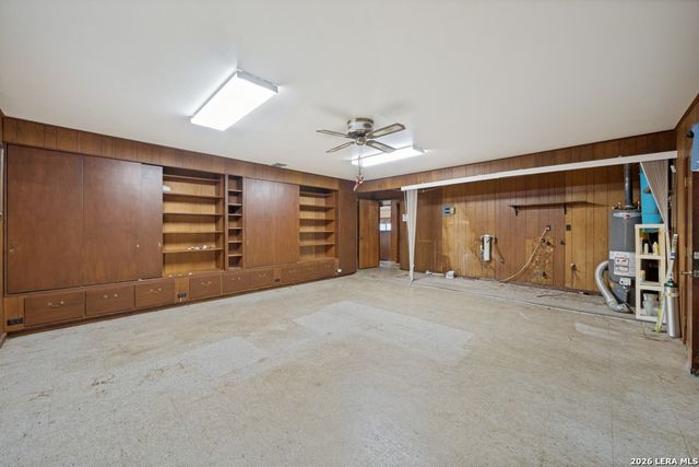 4875 MOUNT OLIVE RD, Adkins, TX 78101