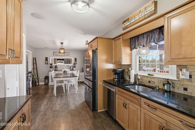 45 Pine Needle Street, Howell, NJ 07731