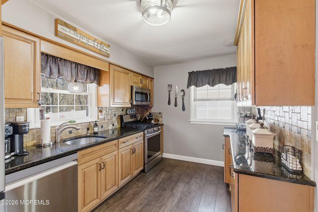 45 Pine Needle Street, Howell, NJ 07731