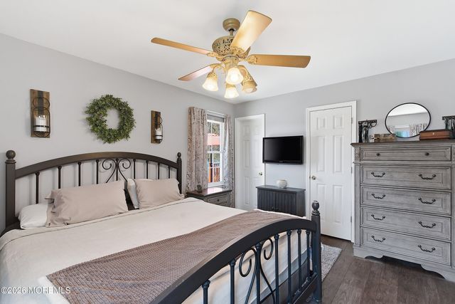 45 Pine Needle Street, Howell, NJ 07731