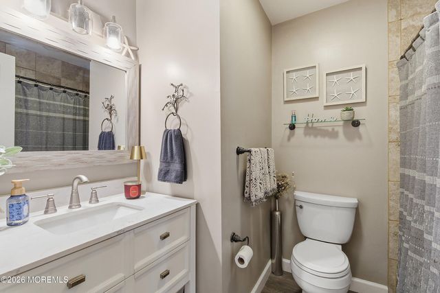 45 Pine Needle Street, Howell, NJ 07731