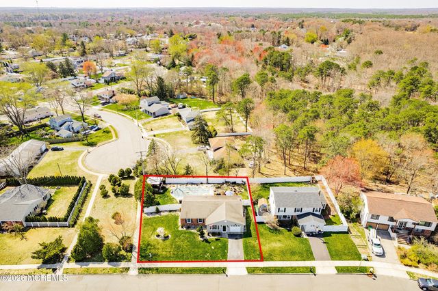 45 Pine Needle Street, Howell, NJ 07731