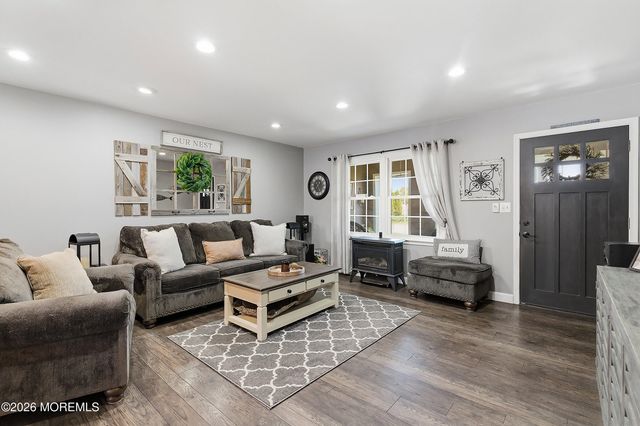 45 Pine Needle Street, Howell, NJ 07731