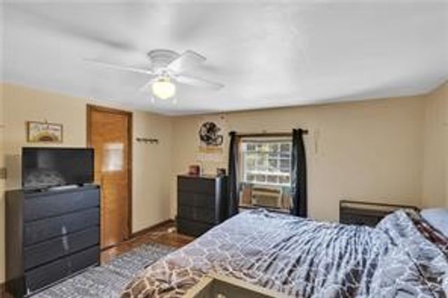 2052 Main St, Penn Twp, PA 15623