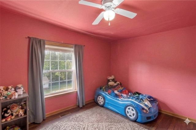 2052 Main St, Penn Twp, PA 15623