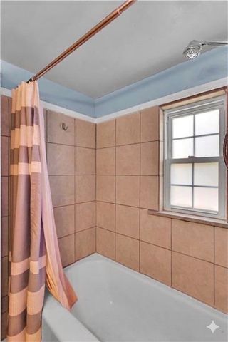 2052 Main St, Penn Twp, PA 15623