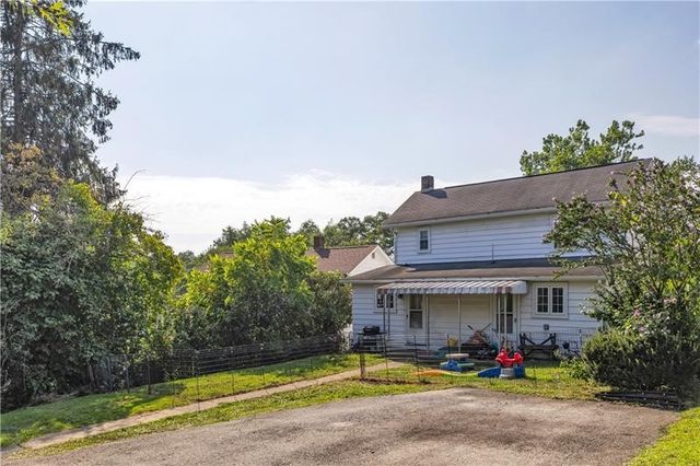 2052 Main St, Penn Twp, PA 15623