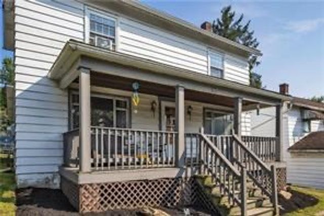 2052 Main St, Penn Twp, PA 15623