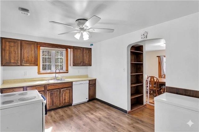 2052 Main St, Penn Twp, PA 15623