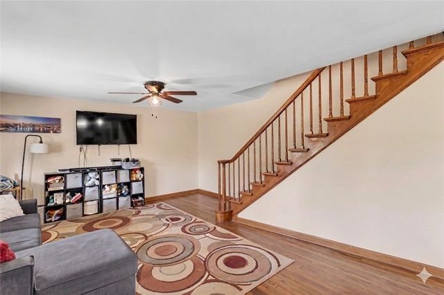 2052 Main St, Penn Twp, PA 15623