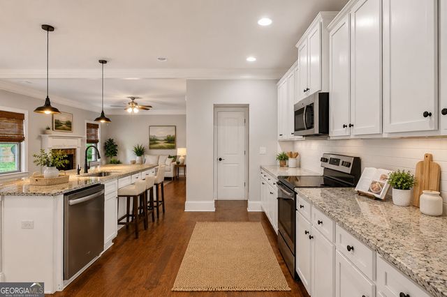 308 Cinnamon Bark Pass, Locust Grove, GA 30248