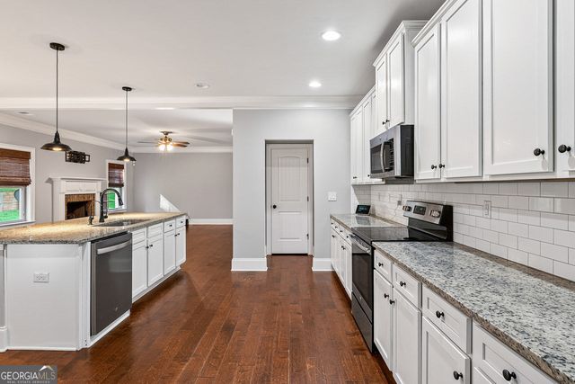 308 Cinnamon Bark Pass, Locust Grove, GA 30248