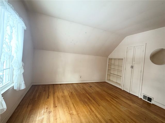 6430 East Lake Road, Owasco, NY 13021