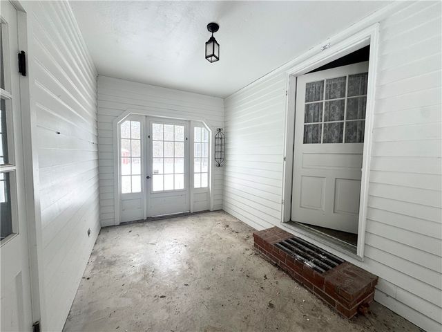 6430 East Lake Road, Owasco, NY 13021