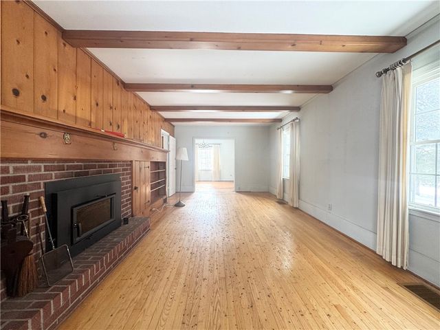 6430 East Lake Road, Owasco, NY 13021