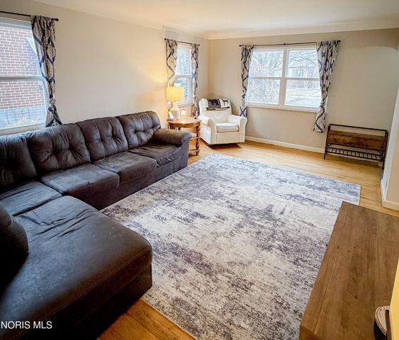 4233 Garrison Road, Toledo, OH 43613