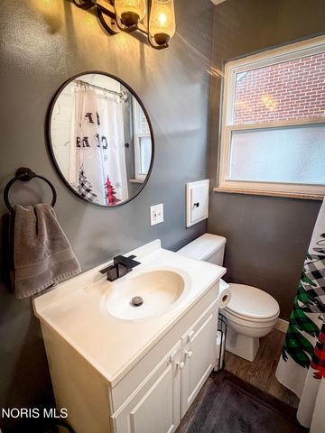 4233 Garrison Road, Toledo, OH 43613