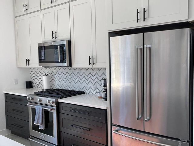 910 Gullett ST 2, Austin, TX 78702