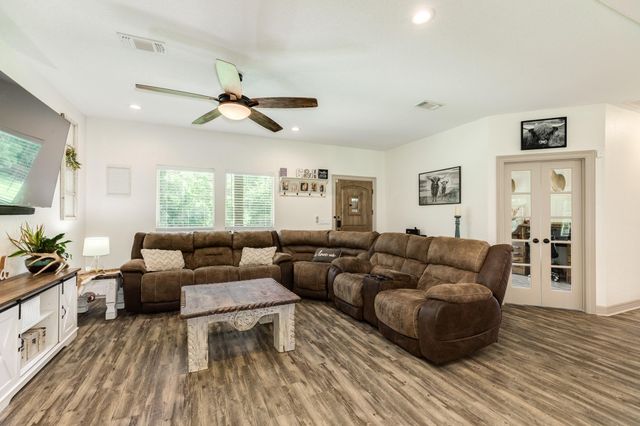 1546 Private Road 648, Cedar Lake, TX 77414