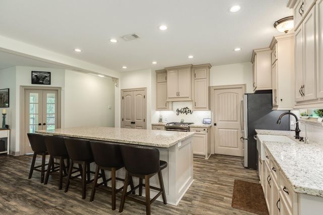 1546 Private Road 648, Cedar Lake, TX 77414
