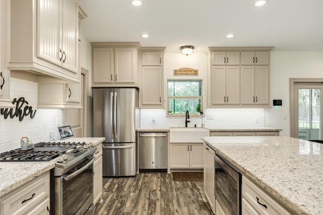1546 Private Road 648, Cedar Lake, TX 77414