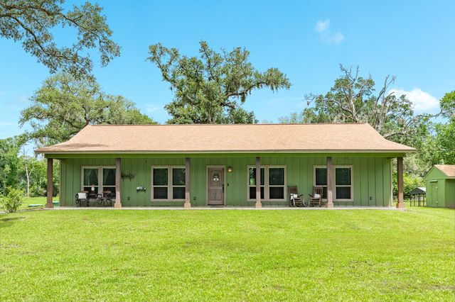 1546 Private Road 648, Cedar Lake, TX 77414