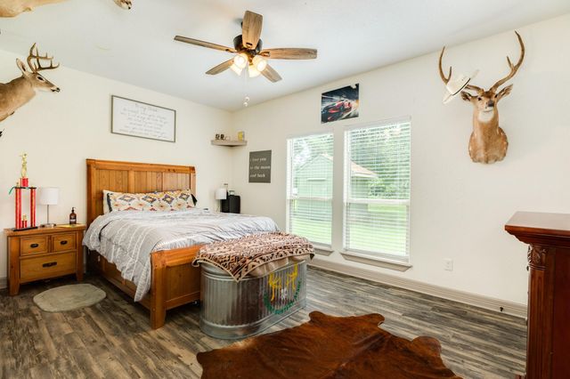1546 Private Road 648, Cedar Lake, TX 77414