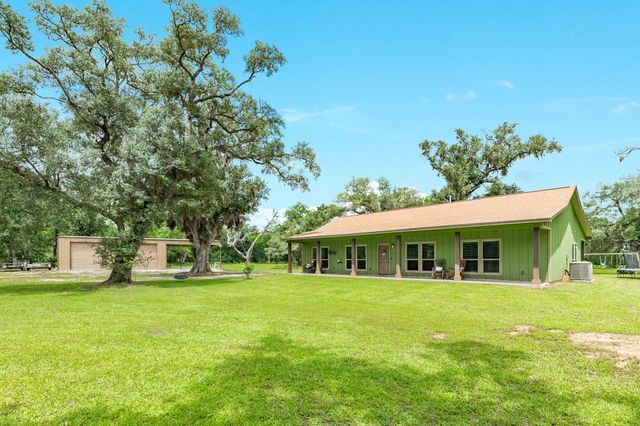 1546 Private Road 648, Cedar Lake, TX 77414
