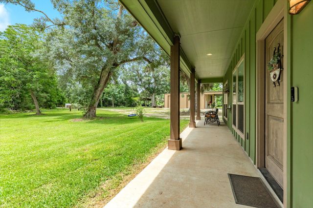 1546 Private Road 648, Cedar Lake, TX 77414