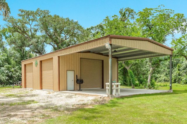 1546 Private Road 648, Cedar Lake, TX 77414