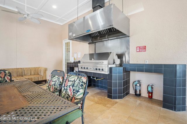 2252 Beach Drive, 505, Gulfport, MS 39507