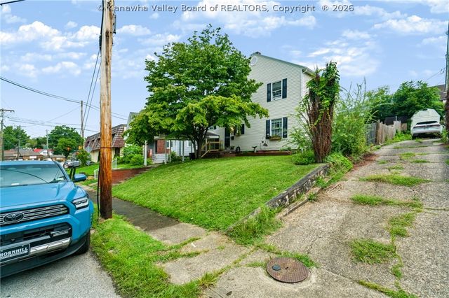 418 Norway Avenue, Huntington, WV 25705