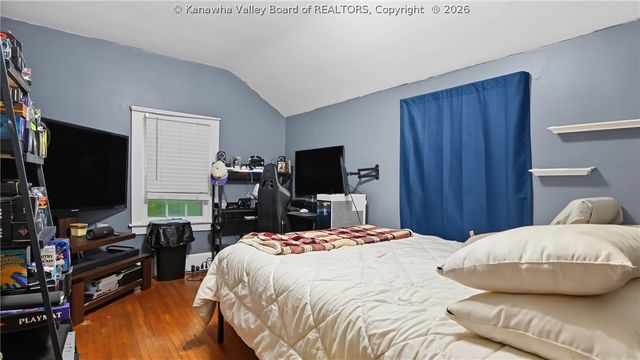 418 Norway Avenue, Huntington, WV 25705