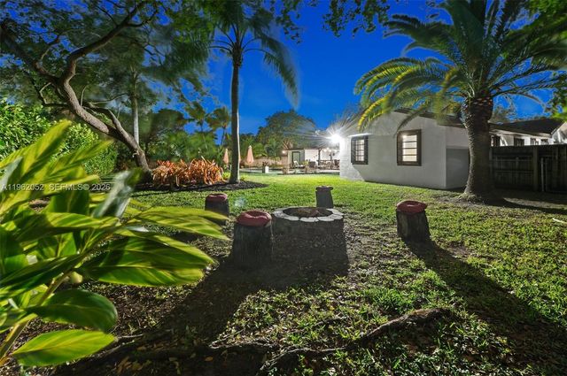 17605 SW 86th Ave, Palmetto Bay, FL 33157