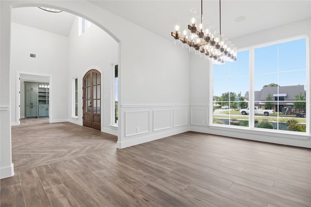 6300 Big Elk Drive, Fort Worth, TX 76140