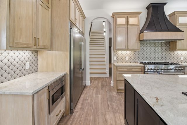 6300 Big Elk Drive, Fort Worth, TX 76140
