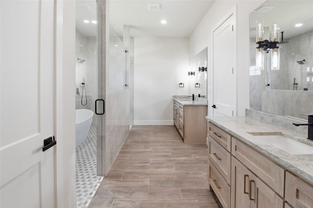 6300 Big Elk Drive, Fort Worth, TX 76140