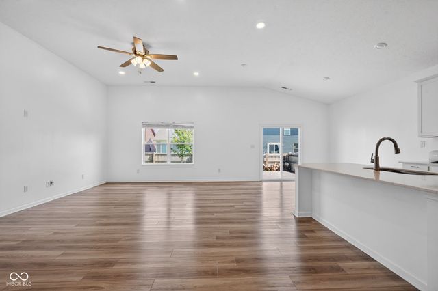 259 Waters Edge Road, Pendleton, IN 46064