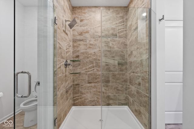 259 Waters Edge Road, Pendleton, IN 46064