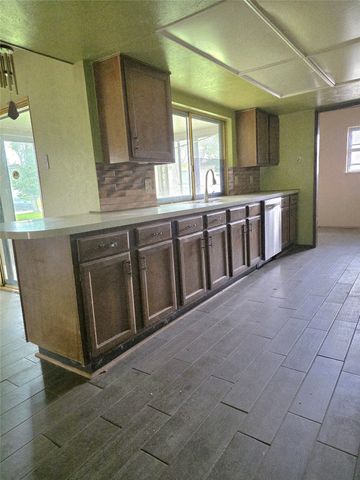 3126 Oak Hill Road, Carrollton, TX 75007