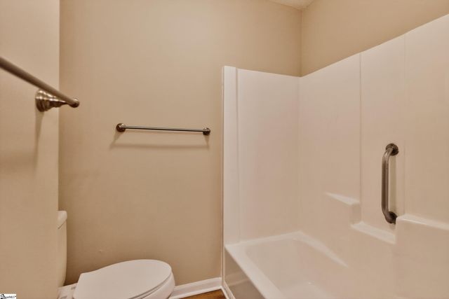 234 Greencreek Drive, Spartanburg, SC 29301