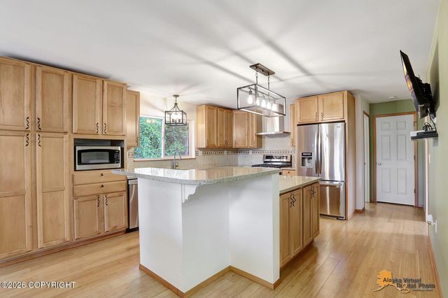 2000 S Togiak Avenue, Wasilla, AK 99654